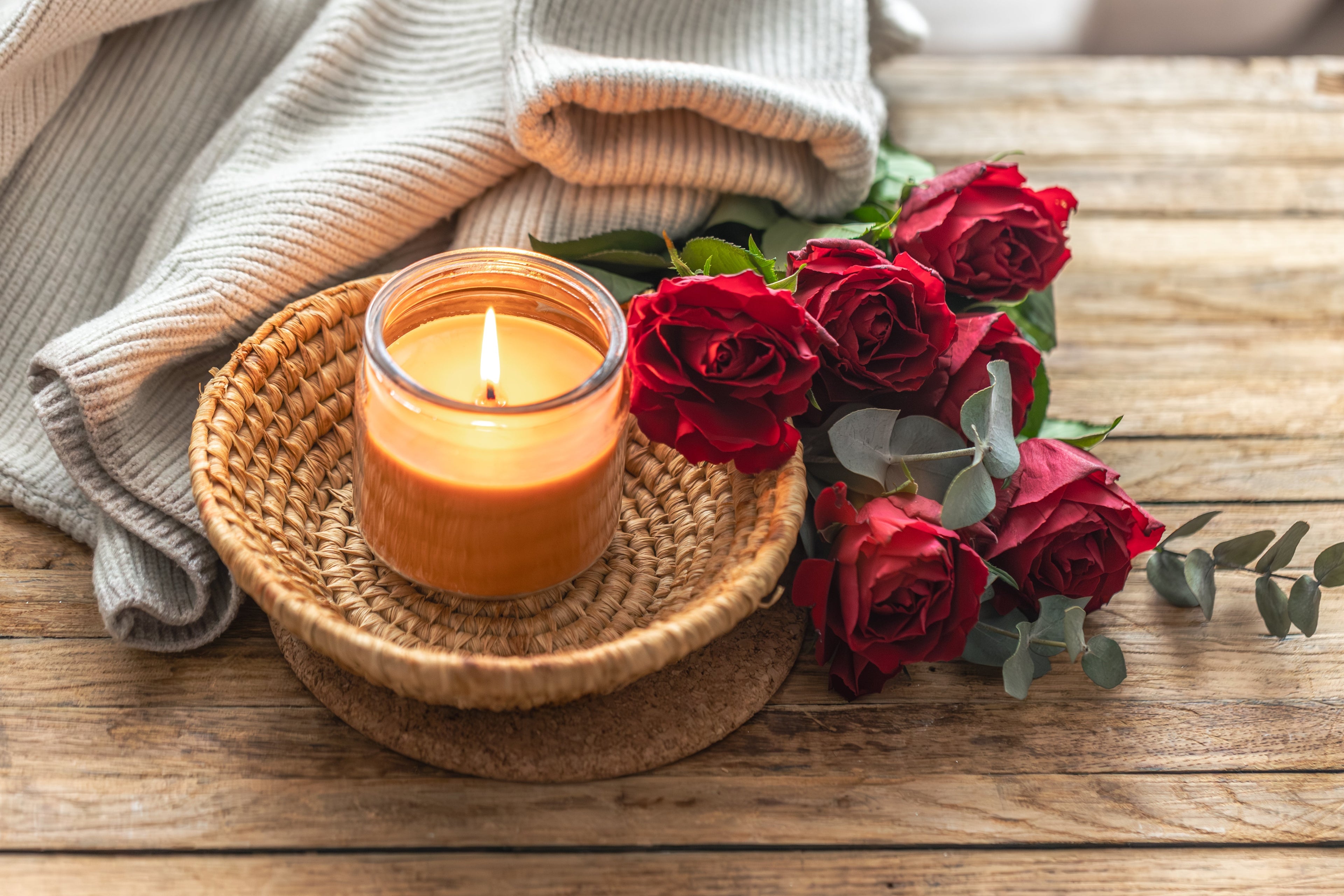 HOW TO USE FLOWER BOUQUET CANDLES?